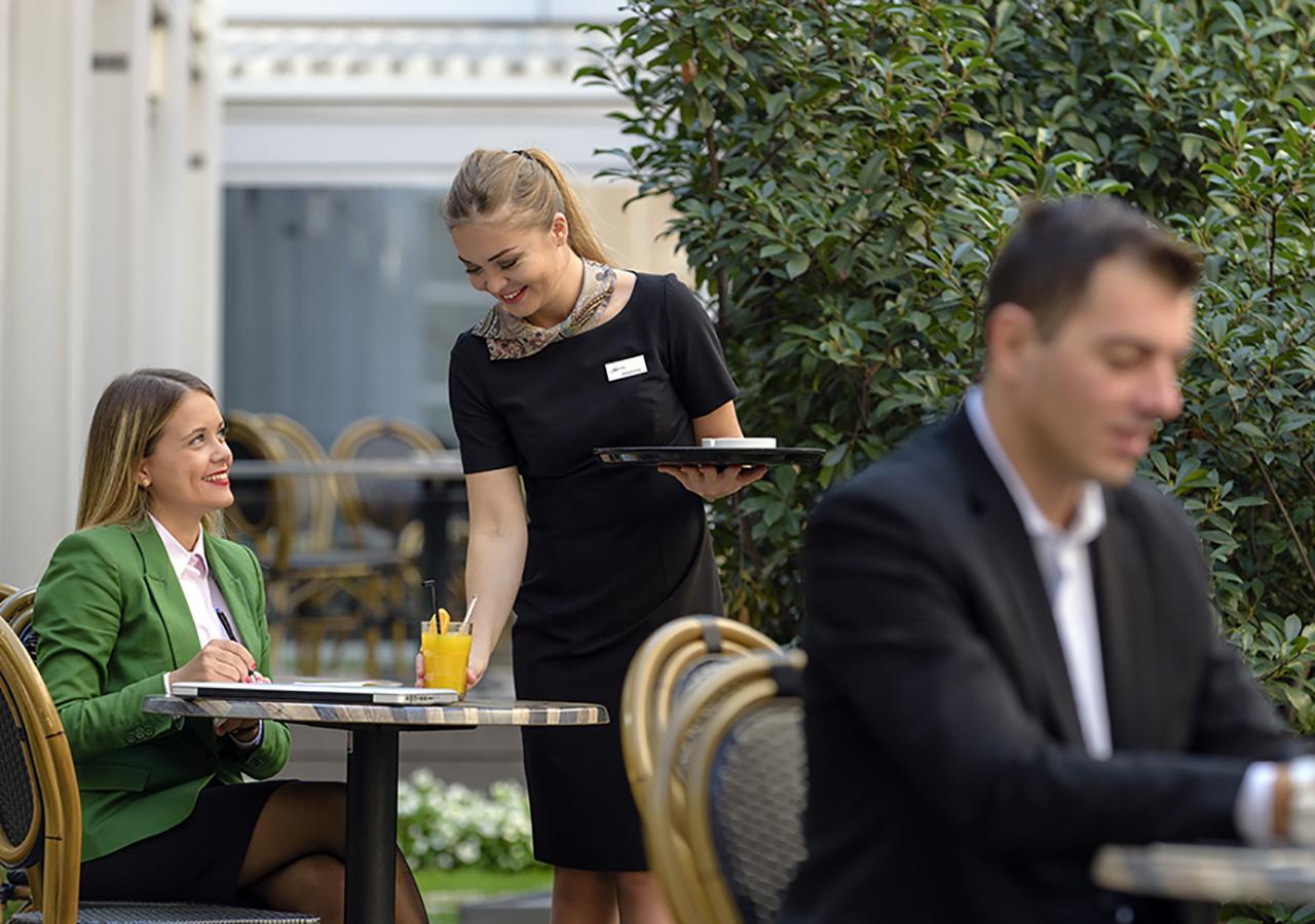 In Hotel Beograd Exterior photo
